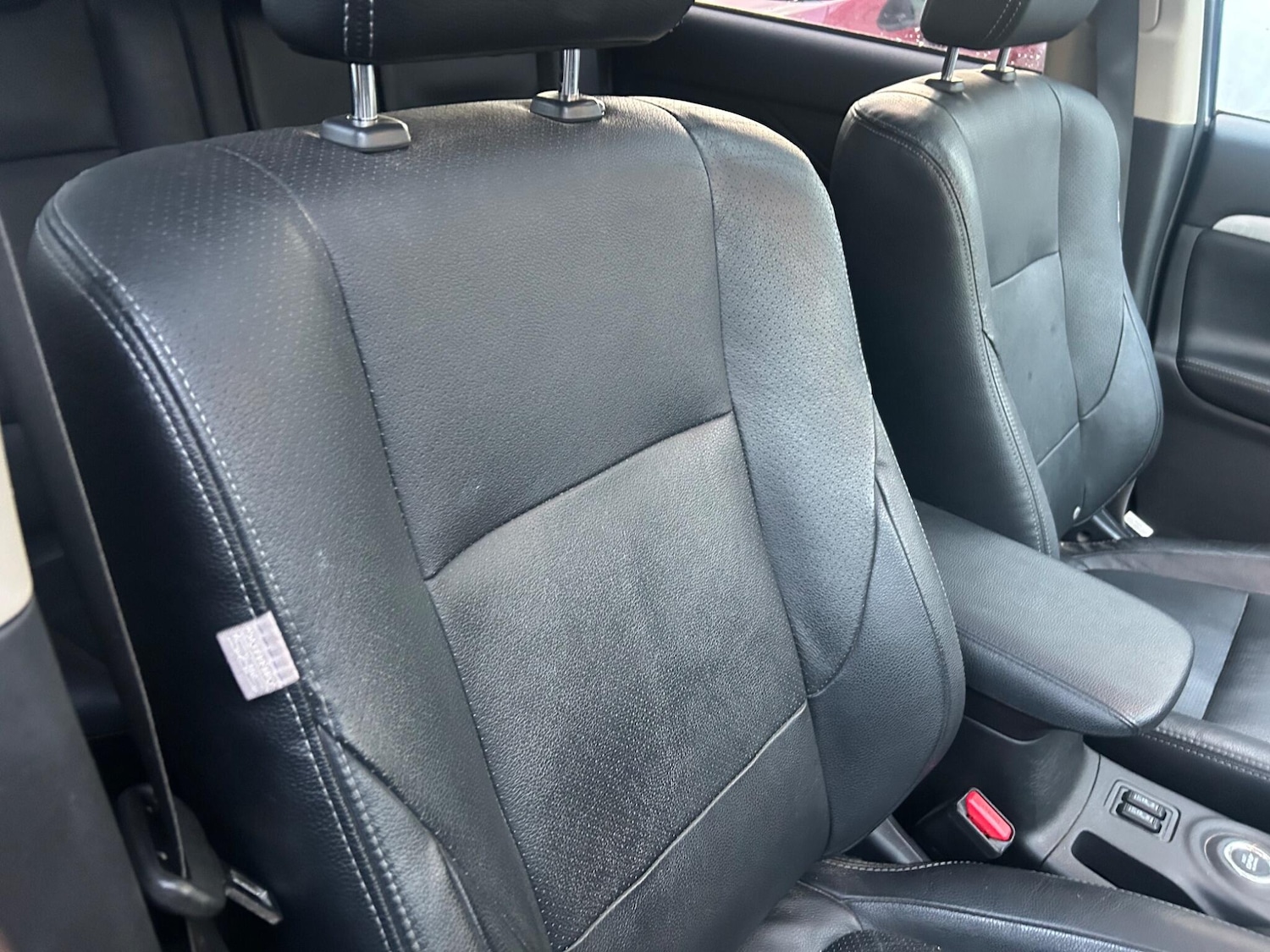 Used Mitsubishi Outlander 2015 for sale - 76899597: Photo 24