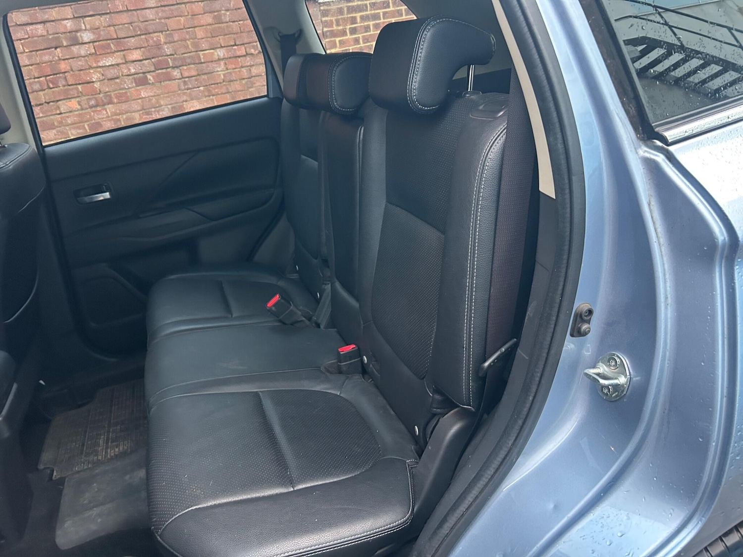 Used Mitsubishi Outlander 2015 for sale - 76899597: Photo 40