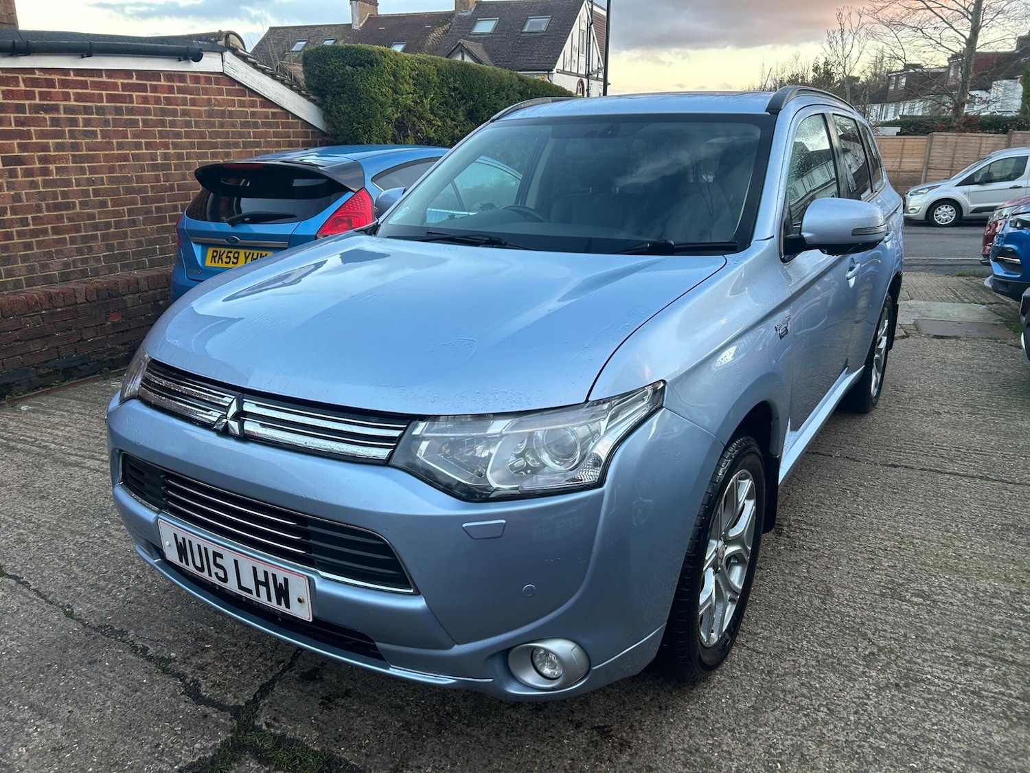 Used Mitsubishi Outlander 2015 for sale - 76899597: Photo 6