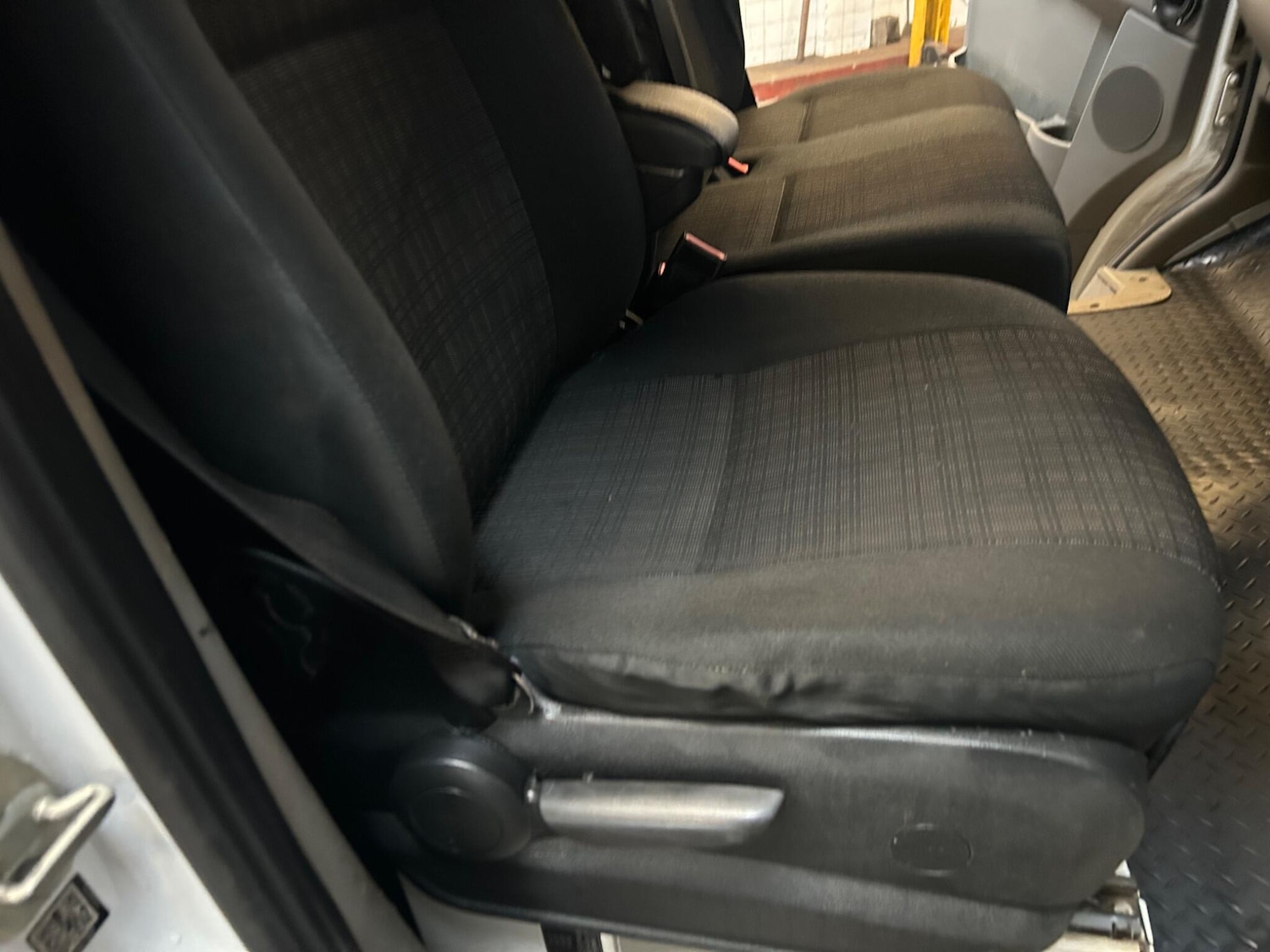 Used Mercedes-Benz Sprinter 2017 for sale - 76666935: Photo 4