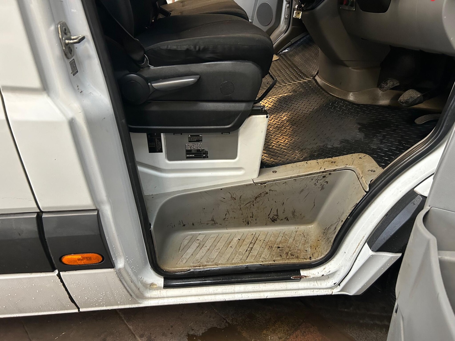 Used Mercedes-Benz Sprinter 2017 for sale - 76666935: Photo 6