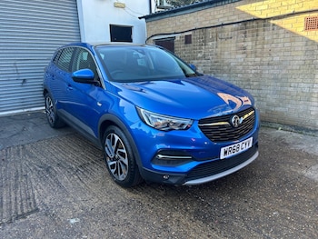 Vauxhall - Grandland X