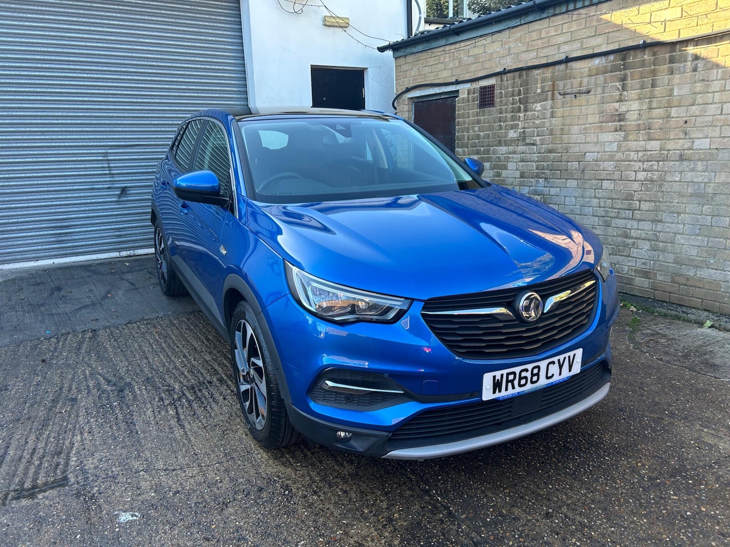 Used Vauxhall Grandland X 2018 for sale - 76189696: Photo 2