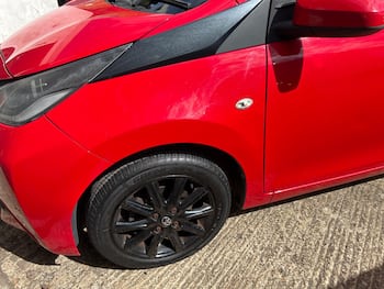 Used Toyota AYGO 2017 for sale - 79622186: Photo