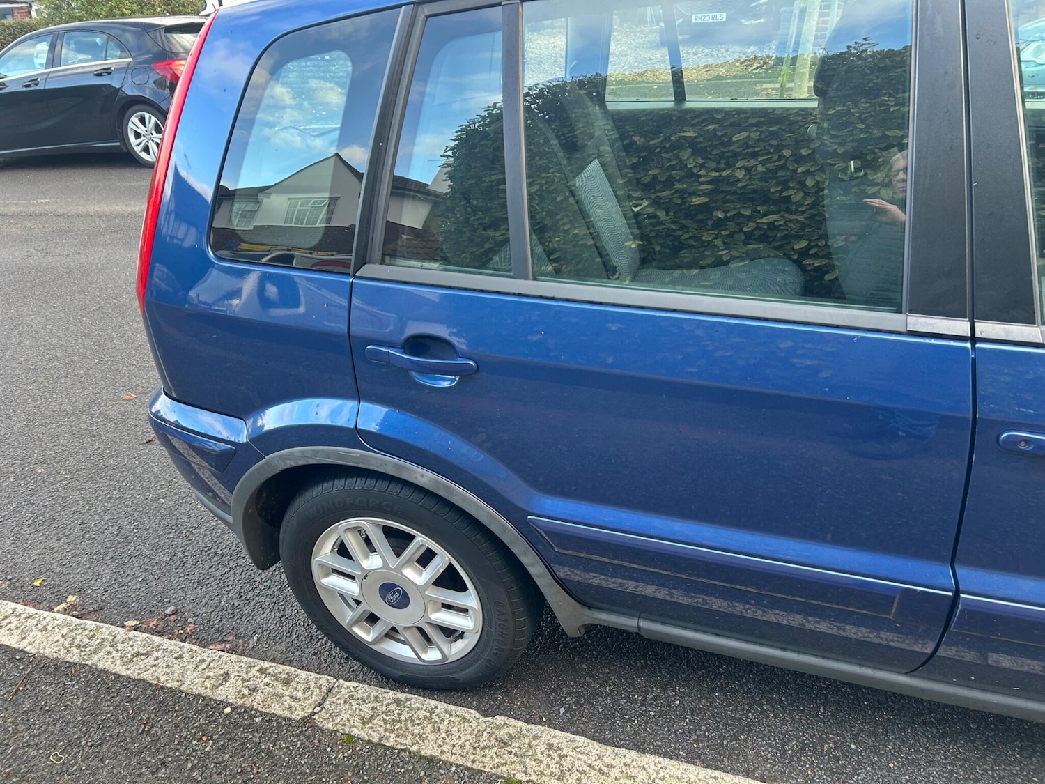 Used Ford Fusion 2009 for sale - 76512486: Photo 5