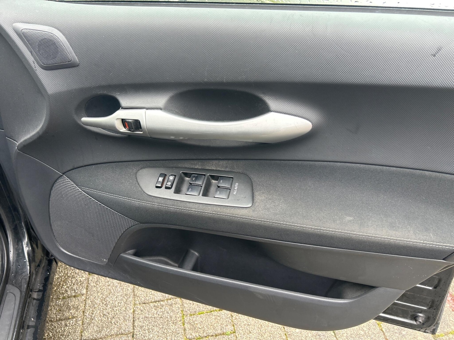 Used Toyota Auris 2011 for sale - 77320500: Photo 18