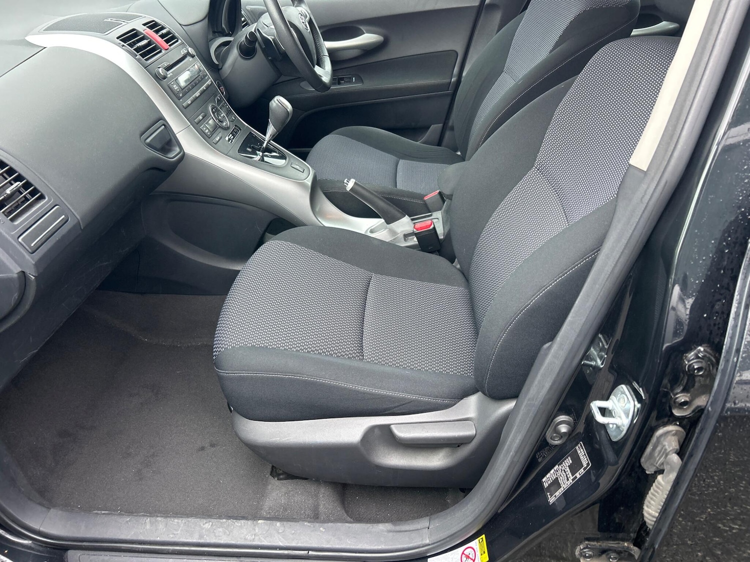 Used Toyota Auris 2011 for sale - 77320500: Photo 23