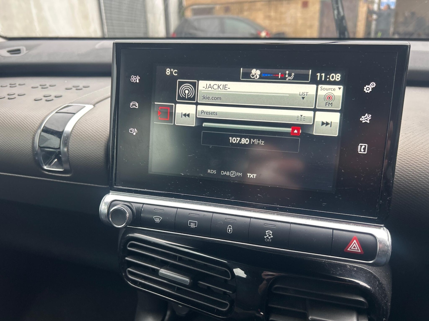 Used Citroen C4 Cactus 2014 for sale - 77794370: Photo 18