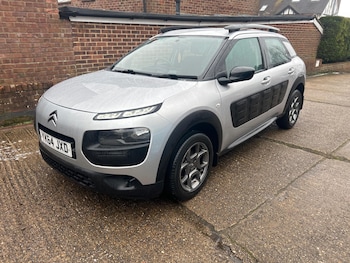 Used Citroen C4 Cactus 2014 for sale - 77794370: Photo