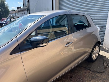 Used Renault Zoe 2015 for sale - 79533538: Photo