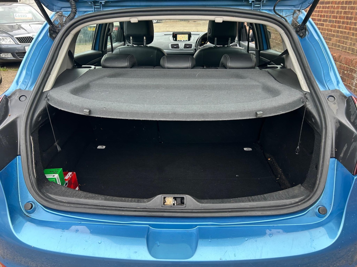 Vehicle 29