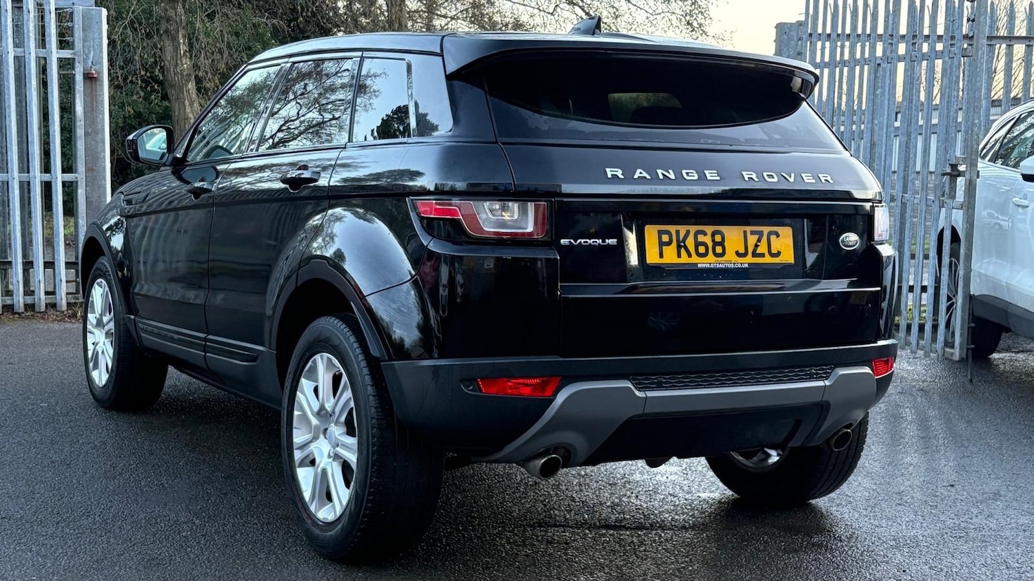 Used Land Rover Range Rover Evoque 2018 for sale - 77225393: Photo 7