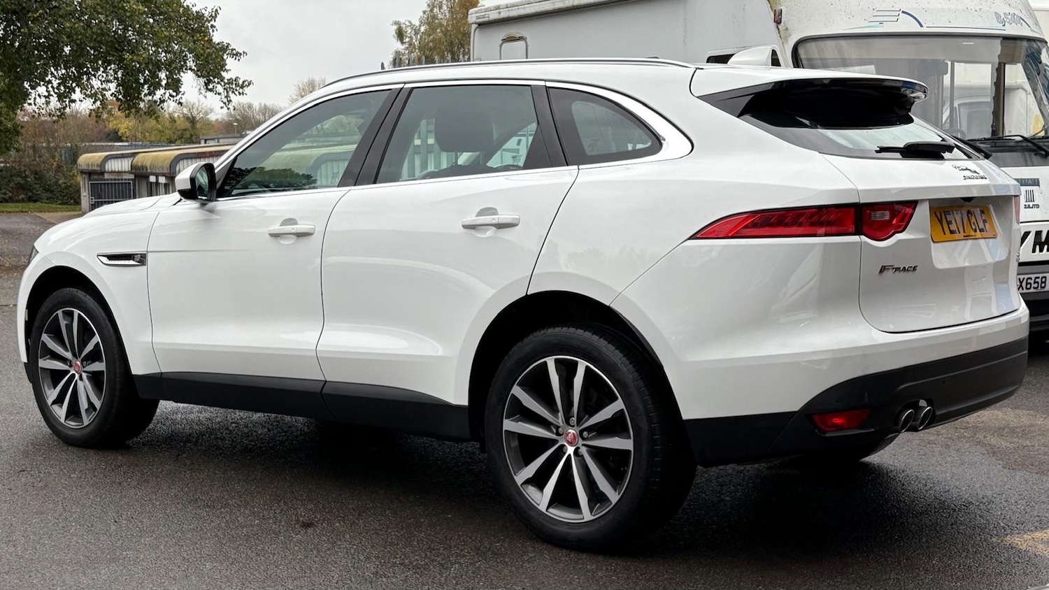 Used Jaguar F-Pace 2017 for sale - 76531463: Photo 11
