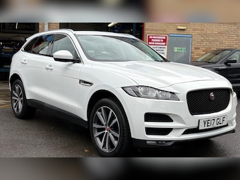 Used Jaguar F-Pace 2017 for sale - 76531463: Photo