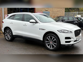Used Jaguar F-Pace 2017 for sale - 76531463: Photo