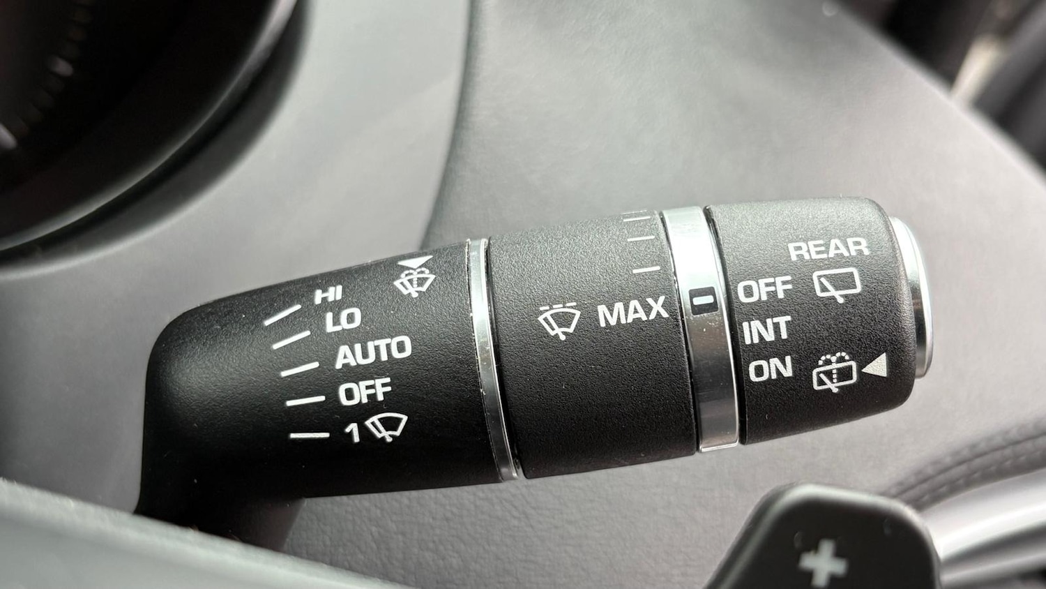 Used Jaguar F-Pace 2017 for sale - 76531463: Photo 32