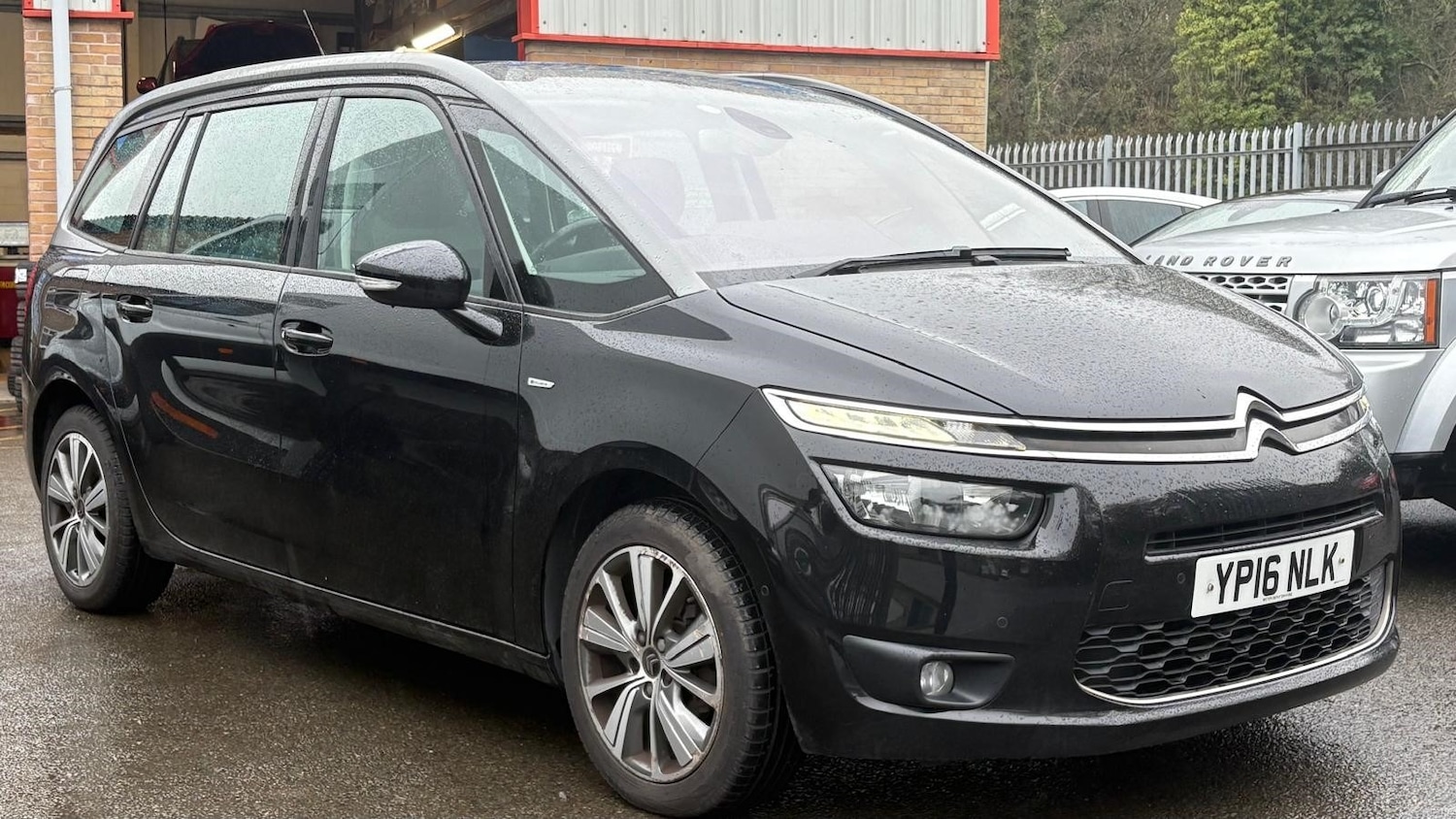Used Citroen Grand C4 Picasso 2016 for sale - 77530542: Photo 2