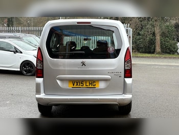 Used Peugeot Partner Tepee 2015 for sale - 77431483: Photo