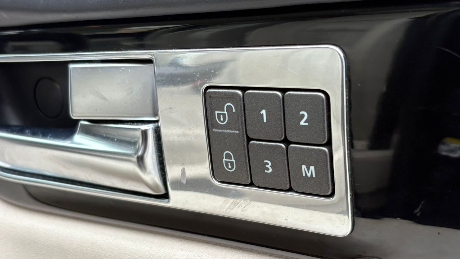 Used Land Rover Range Rover Sport 2013 for sale - 77676259: Photo 12