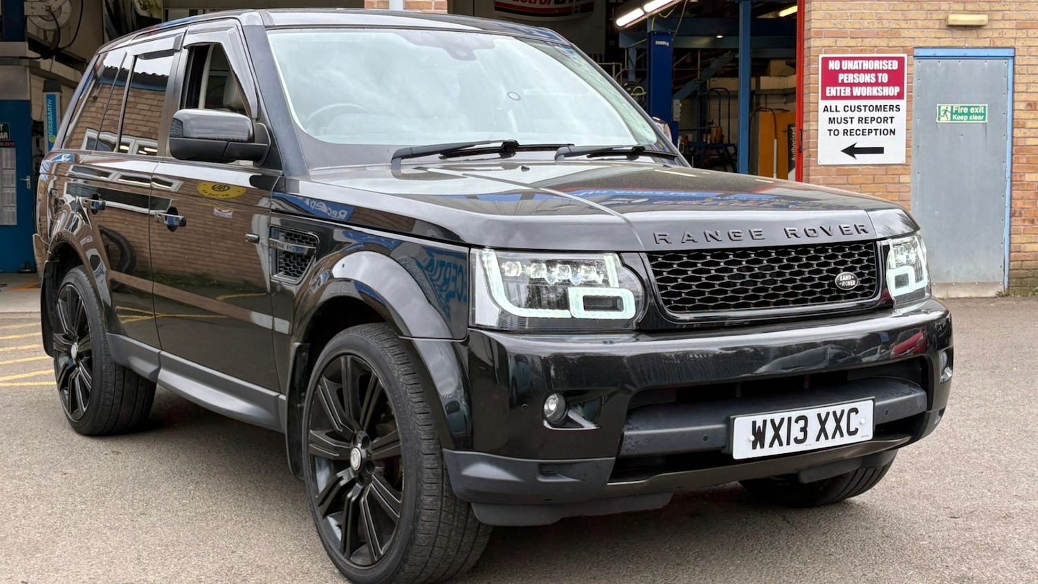 Used Land Rover Range Rover Sport 2013 for sale - 77676259: Photo 3