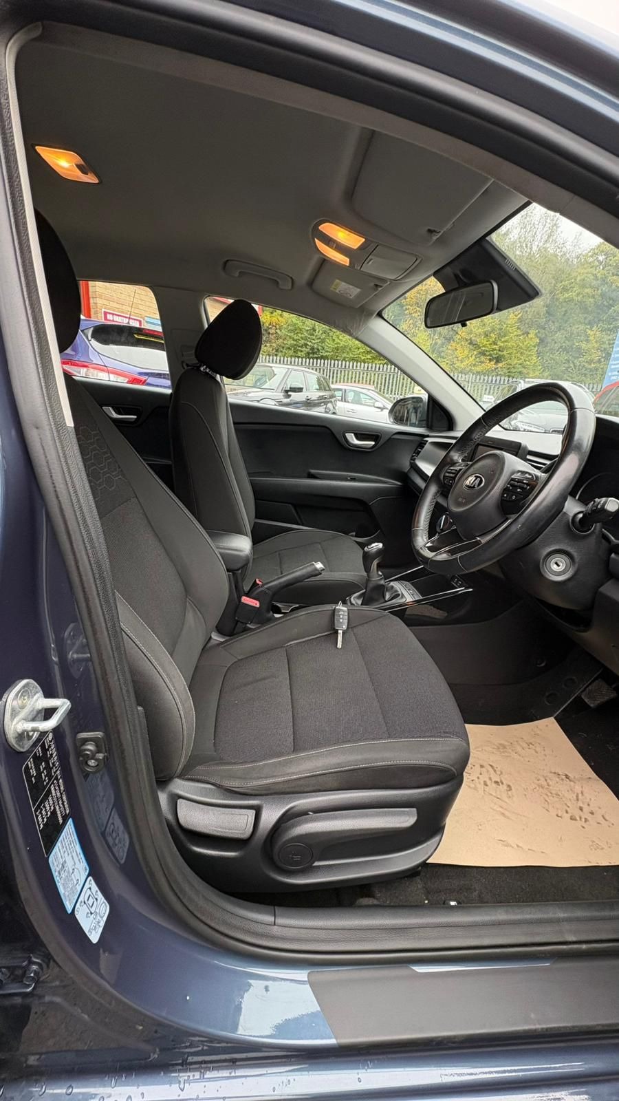 Used Kia Rio 2017 for sale - 76477036: Photo 5