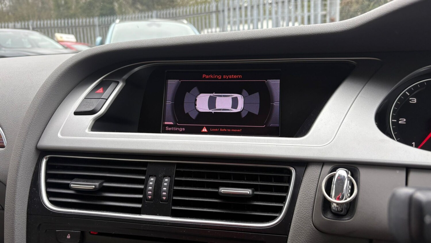 Used Audi A4 2011 for sale - 78092911: Photo 10