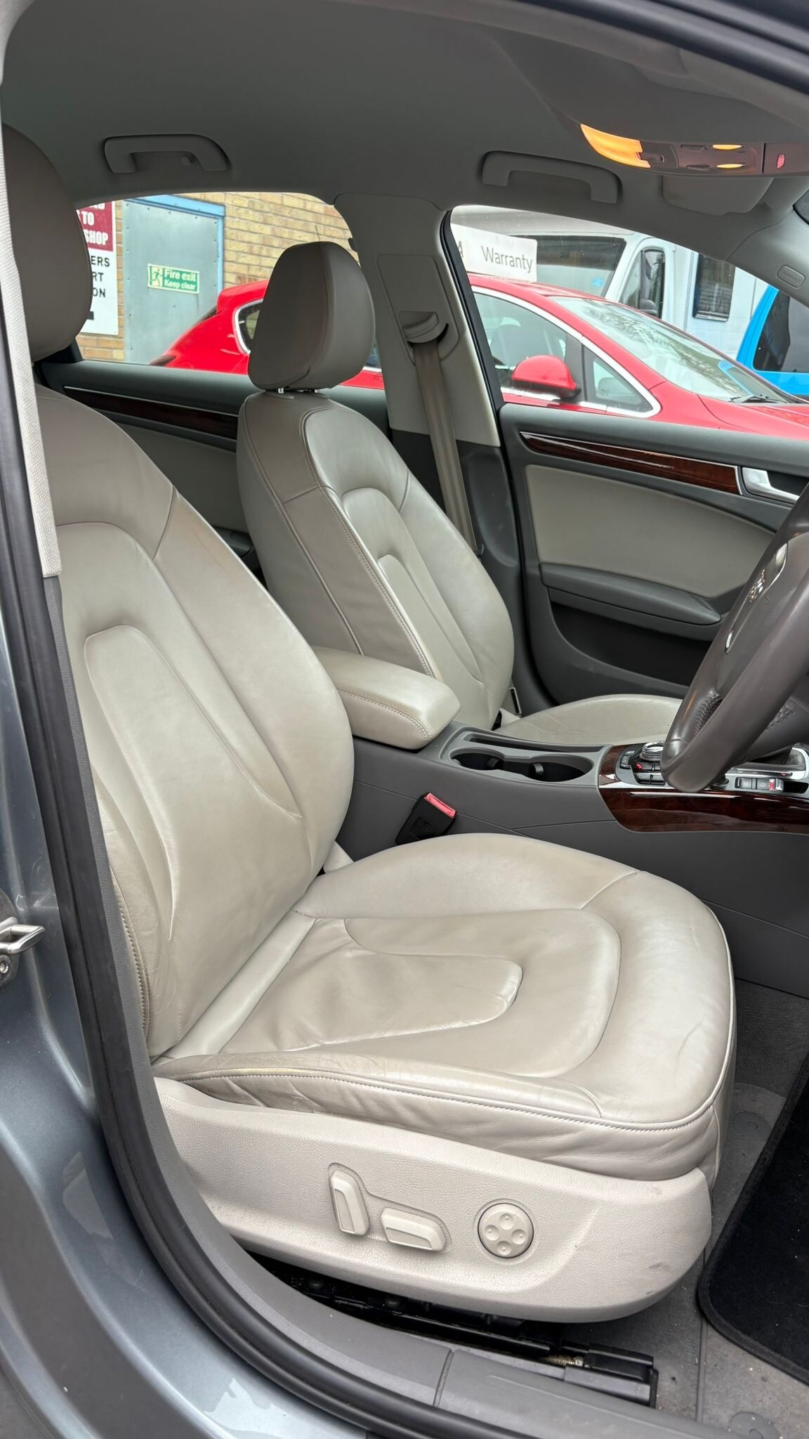 Used Audi A4 2011 for sale - 78092911: Photo 13