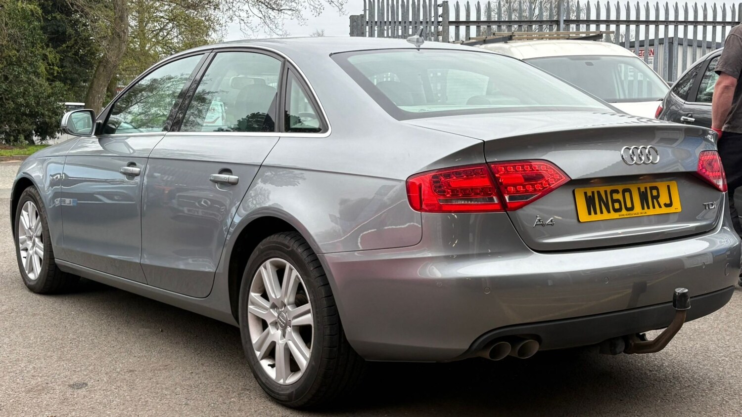 Used Audi A4 2011 for sale - 78092911: Photo 6