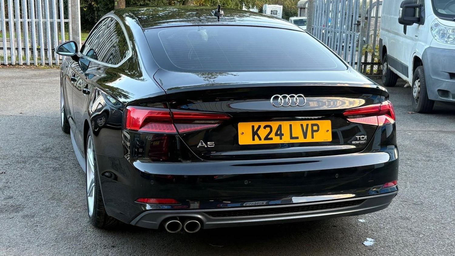 Used Audi A5 2017 for sale - 76531058: Photo 4