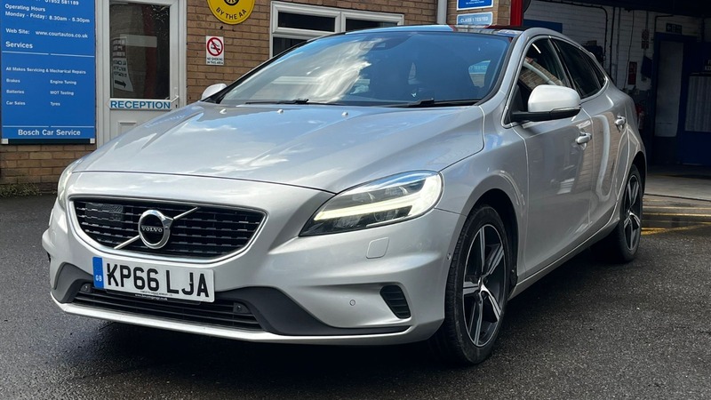 Used Volvo V40 2016 for sale - 76025839: Photo 6