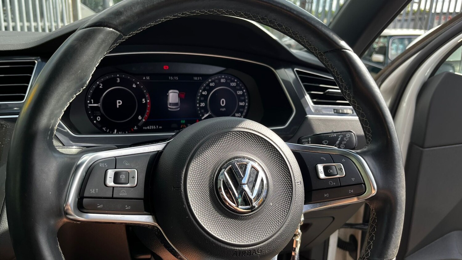 Used Volkswagen Tiguan 2017 for sale - 77789014: Photo 11