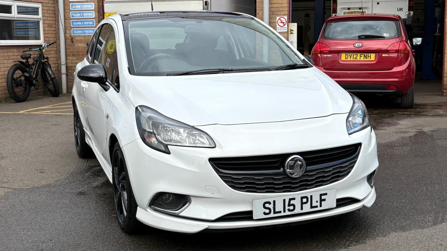 Used Vauxhall Corsa 2015 for sale - 76476707: Photo 2