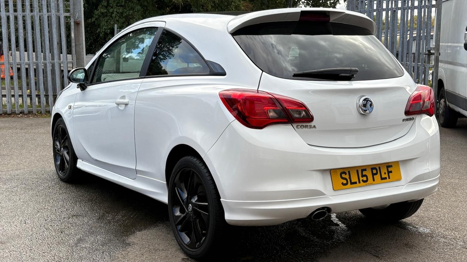 Used Vauxhall Corsa 2015 for sale - 76476707: Photo 8