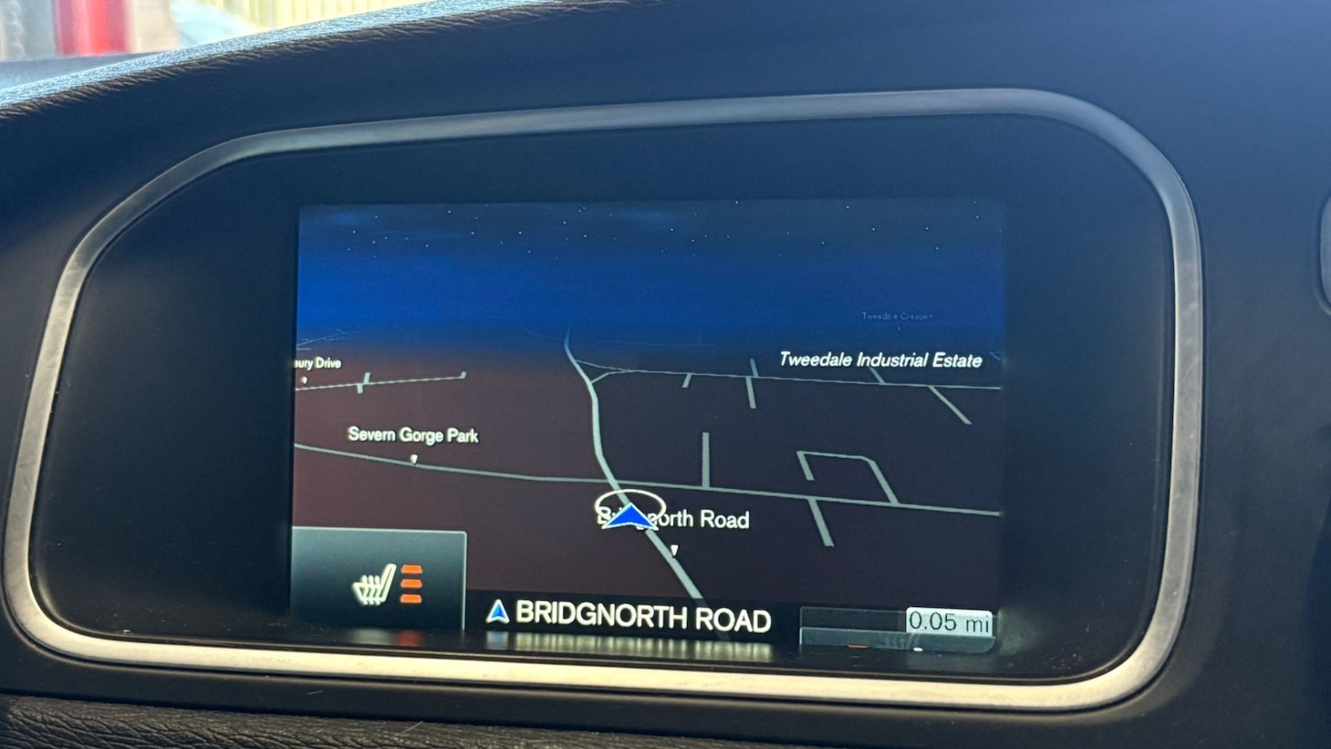 Used Volvo V40 2015 for sale - 77945256: Photo 9