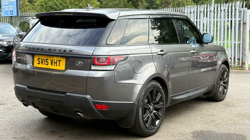 Used Land Rover Range Rover Sport 2015 for sale - 76148423: Photo 4