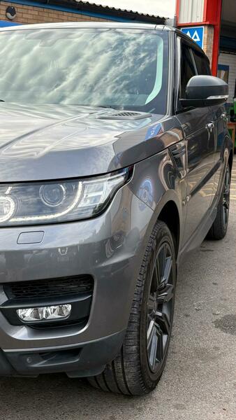 Used Land Rover Range Rover Sport 2015 for sale - 76148423: Photo 8
