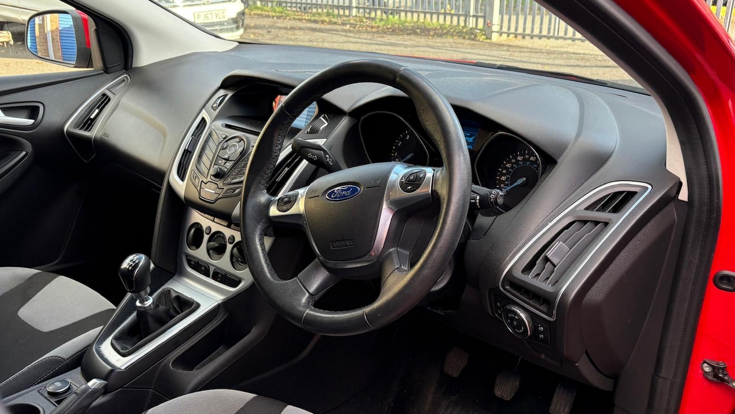 Used Ford Focus 2014 for sale - 76531168: Photo 6