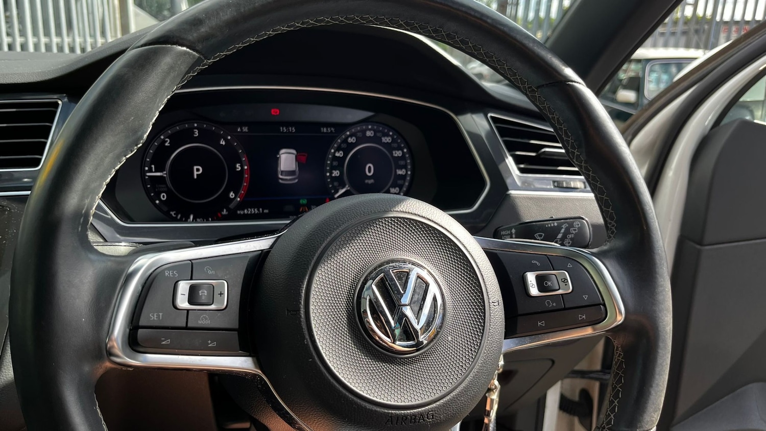 Used Volkswagen Tiguan 2017 for sale - 76478098: Photo 10