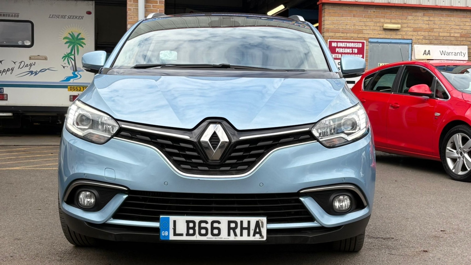 Used Renault Grand Scenic 2016 for sale - 78028055: Photo 10