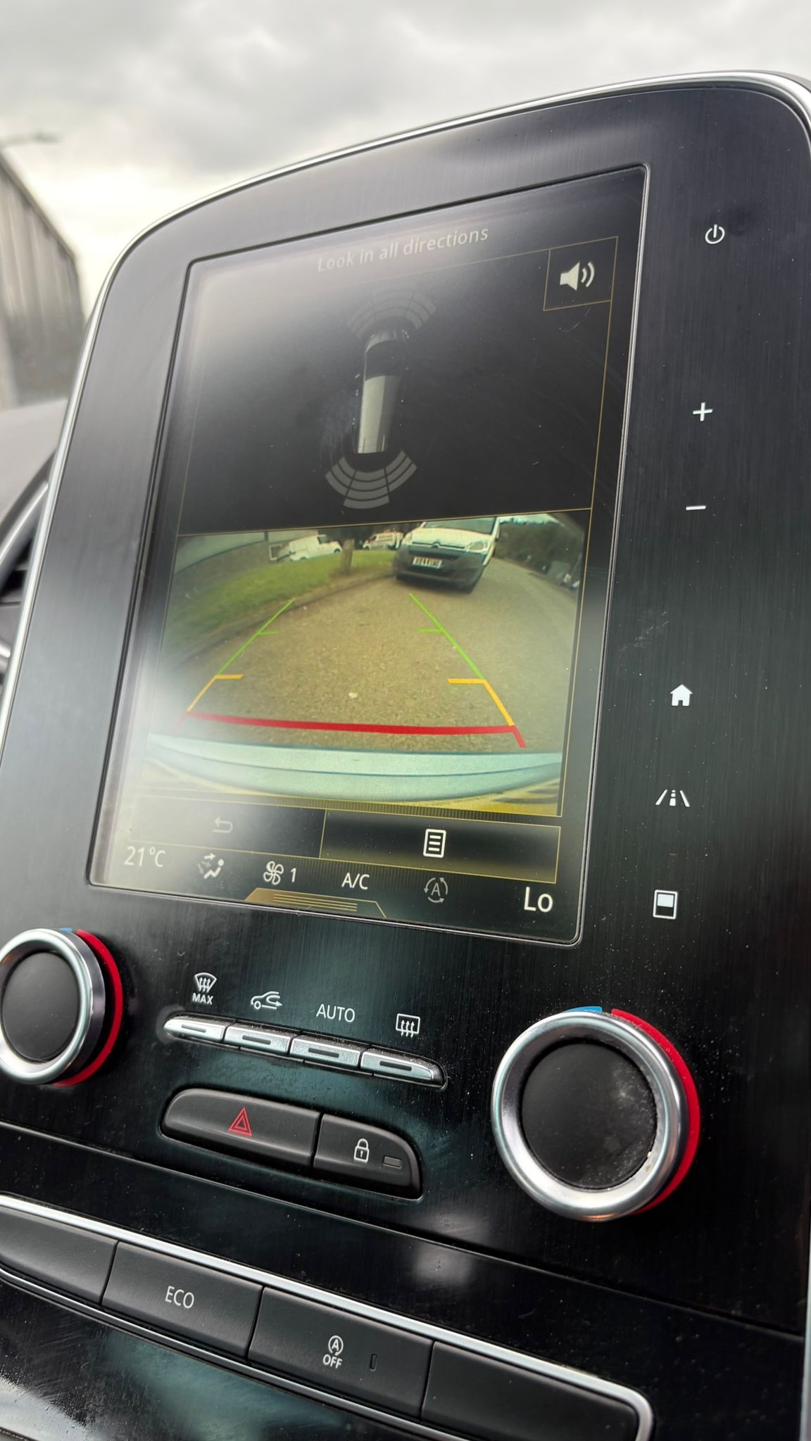 Used Renault Grand Scenic 2016 for sale - 78028055: Photo 17