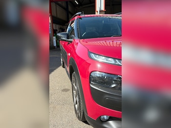 Used Citroen C4 Cactus 2016 for sale - 78165870: Photo
