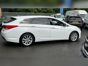 Used Hyundai i40 2013 for sale - 76477357: Photo