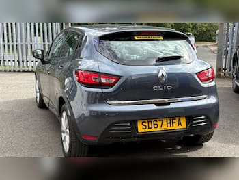 Used Renault Clio 2017 for sale - 79731849: Photo