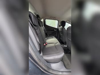 Used Renault Clio 2017 for sale - 79731849: Photo