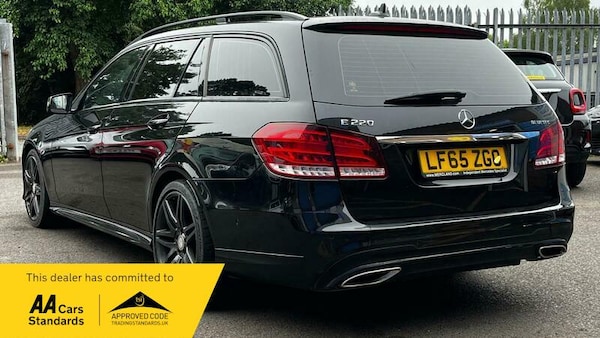 Used Mercedes-Benz E-Class 2015 for sale - 75098521: Photo 20