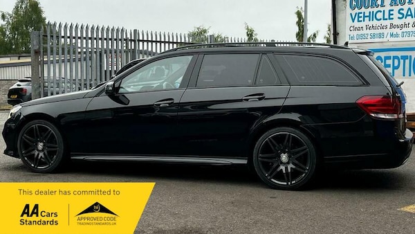 Used Mercedes-Benz E-Class 2015 for sale - 75098521: Photo 25