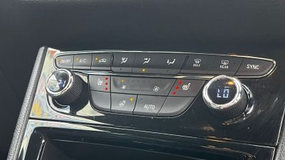 Used Vauxhall Astra 2021 for sale - 76476885: Photo 10