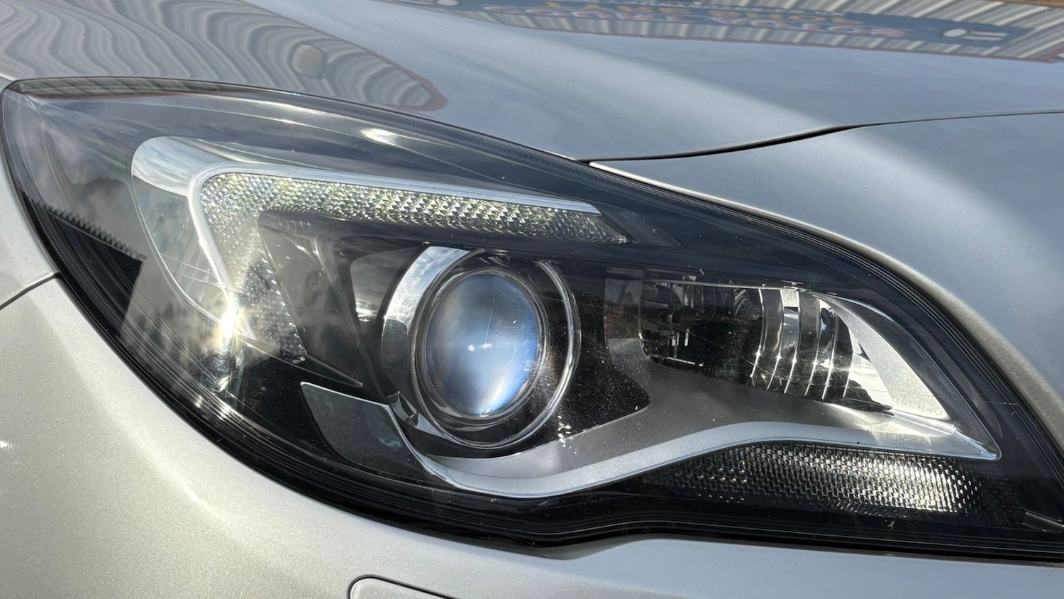 Used Vauxhall Insignia 2016 for sale - 76476871: Photo 3