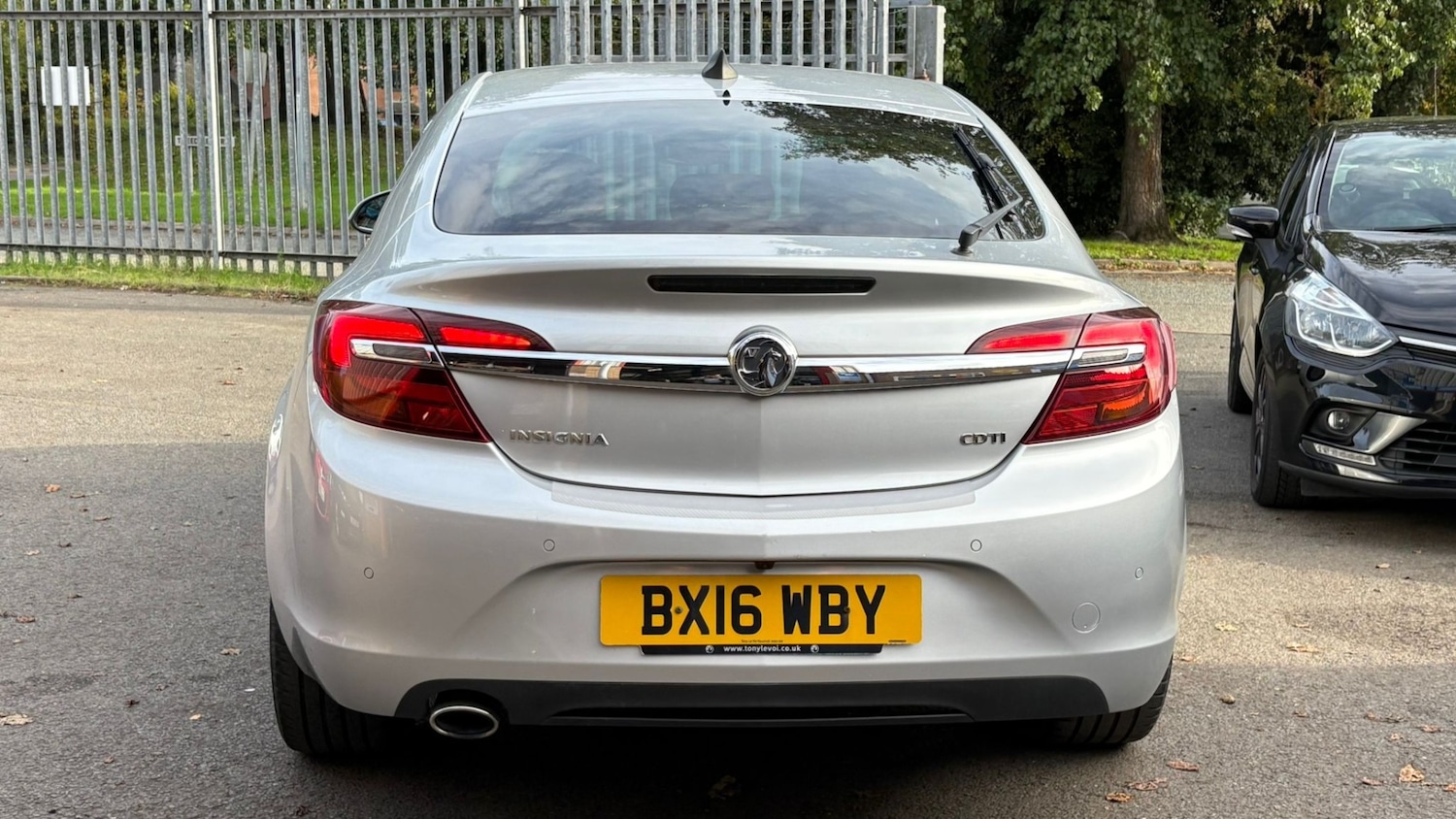 Used Vauxhall Insignia 2016 for sale - 76476871: Photo 6