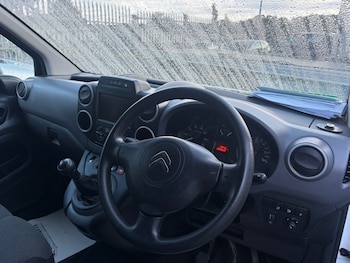 Used Citroen Berlingo 2017 for sale - 78860674: Photo
